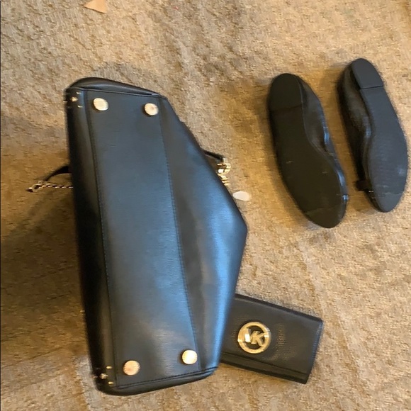 COPY - Meet your Posher, Connie - Picture 3 of 3